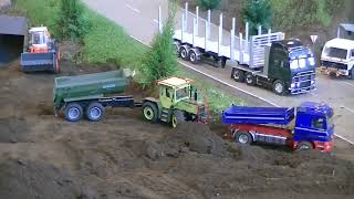 RC Truck Action | LKW Trucks Baufahrzeuge Bagger Aktion | Modellbau Friedrichshafen | Schlepperherz