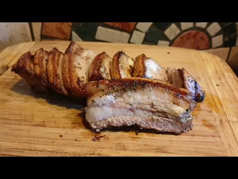 Pancetta stufata con cotenna croccante. Ricetta in descrizione ⬇️⬇️⬇️