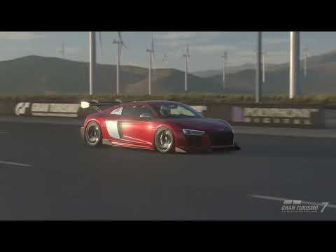 GT7- ZEE-GTR - Draggy Race - R8 V10 PLUS  (Tuned) VS. NISMO GTR (Tuned) - gapped at 0.380 on SSR X