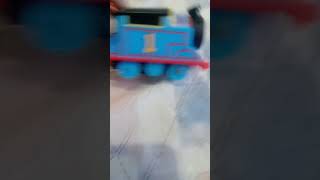 💥  Thomas caiu! Isso não vai acabar bem! 🚂💨
