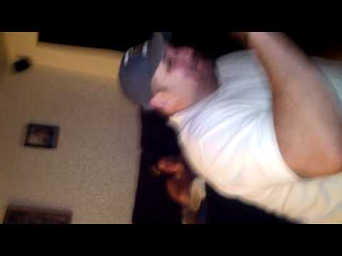 Mexican Reaction to 2 girls 1 Cup