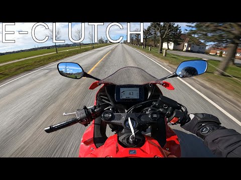 Honda E-CLUTCH - How Does It Work? (Honda CBR650R 2024)