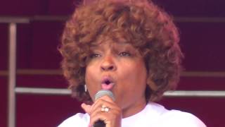 Chicago Gospel Festival 17-Vashawn Mitchell &quot;His Blood Still Works&quot; with Lisa Page-Brooks