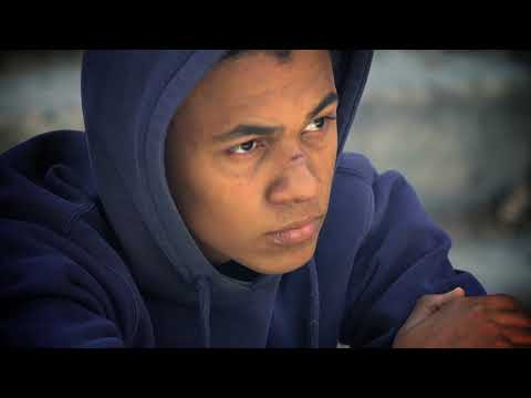 Boektrailer: Fake trip - Margje Woodrow | Uitgeverij De Fontein