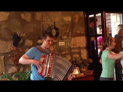 Domen Sajbert - Dok palme njišu grane