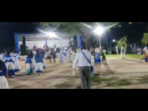 Ministerio de alabanza Efeso de pampa del indio en j.j.castelli Chaco.