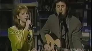 Patty Loveless &amp; Vince Gill – Making Believe (Live)