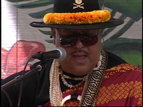 Dennis and David Kamakahi