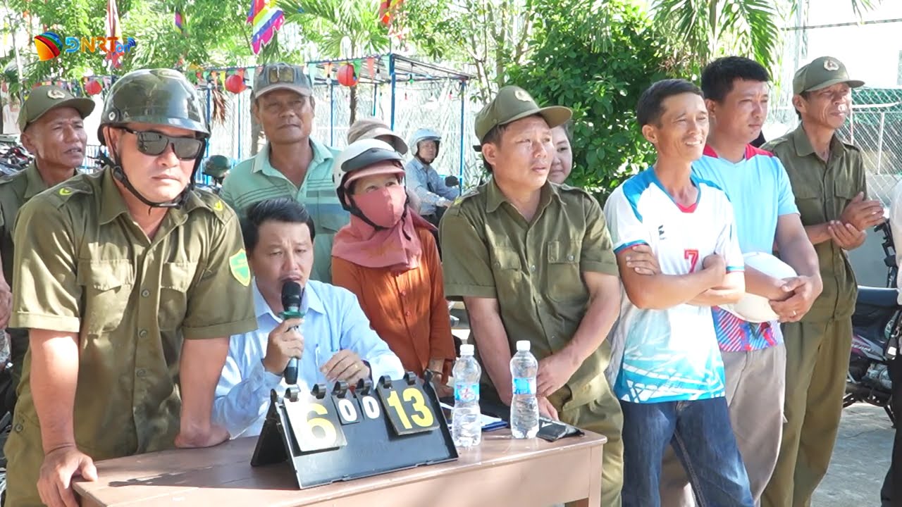 Phường Quảng Phú khai mạc Giải bóng chuyền “Bông lúa vàng” năm 2026