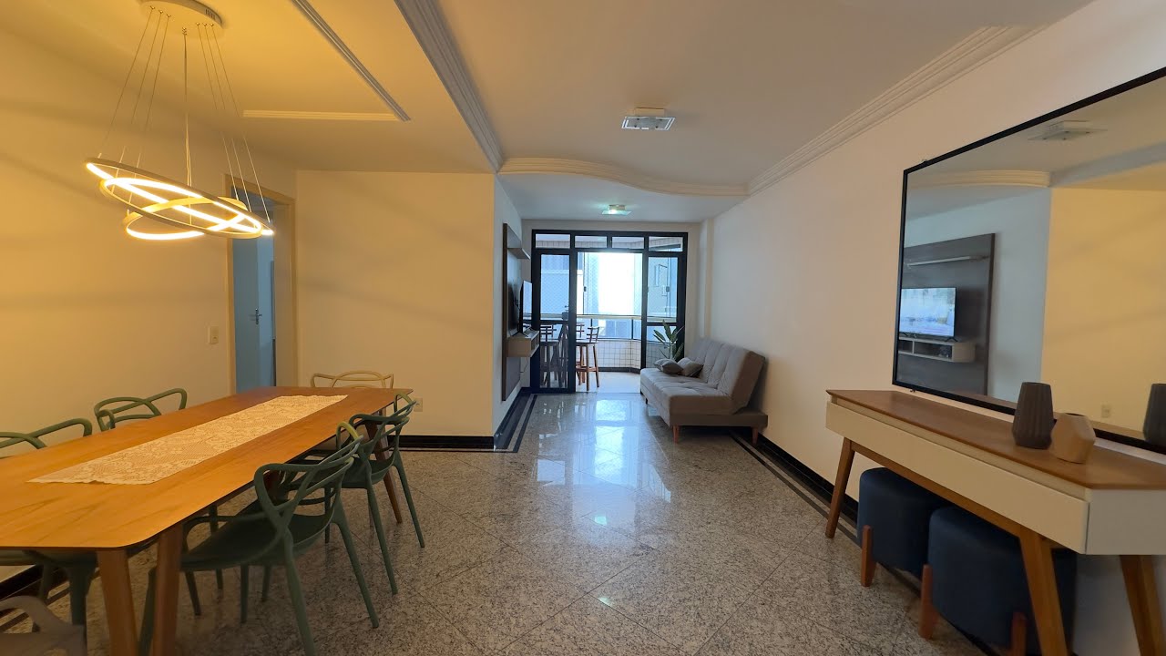 Apartamento na Praia do Morro mobiliado, com 3 quartos, elevador, vaga e vista para o mar
