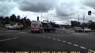 aftermath of an accident, red-light runner, illegal u-turn, a nice VW buggy, dashcam footages Sydney