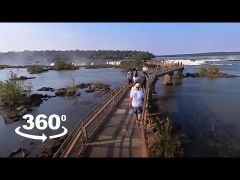 Vista 360 da trilha das Cataratas do Iguaçu no Parque Nacional do Iguaçu.