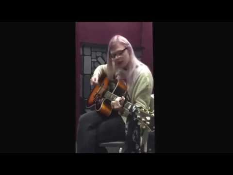 The Lady Loves You - Ariel Luneau (The First Time He Hears It)