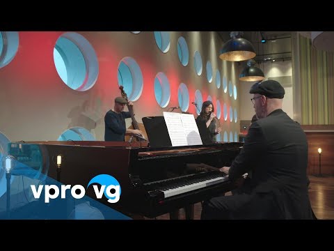 download lagu mp3 mp4 Martin Fondse, download lagu Martin Fondse gratis, unduh video klip Martin Fondse