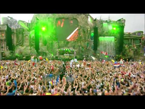 LINE OUT VIDEO EDITION #18   Tomorrowland 2013 Special