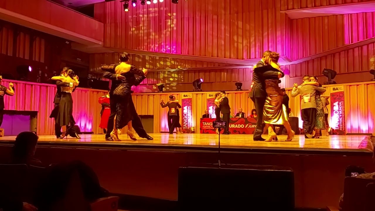 Clasificatorias Dia 1 - Ronda 21 Mundial de Tango 2.023 "Déjame así" De Angelis/Ruiz 🎵