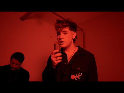 Video thumbnail for meu romance (Stripped)