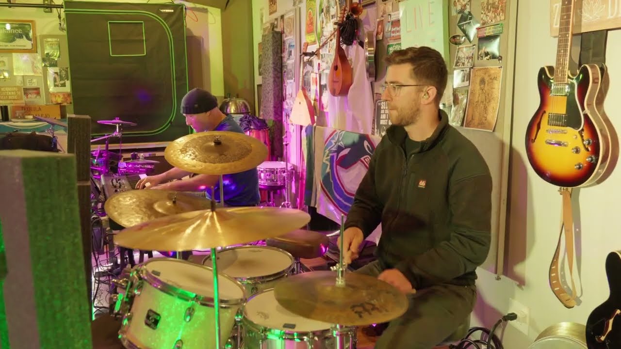 Promotional video thumbnail 5 for Vibrant Shades