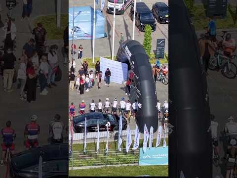 Pomaganie Buduje – Fundacja Rodziny Maj