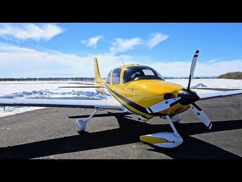 Cruising in the Cirrus SR 22 👌