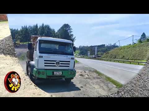 FRESADO RETIRADO DO BOTA ESPERA DA ARTERIS AUTO PISTA PELO GOVERNO AYRES SCORSATTO ESTÁ NO PÁTIO DO CEMITÉRIO DE JUQUITIBA