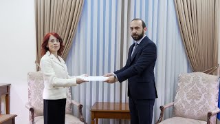The newly appointed Ambassador of Syria presented copies of her credentials to the Foreign Minister of Armenia