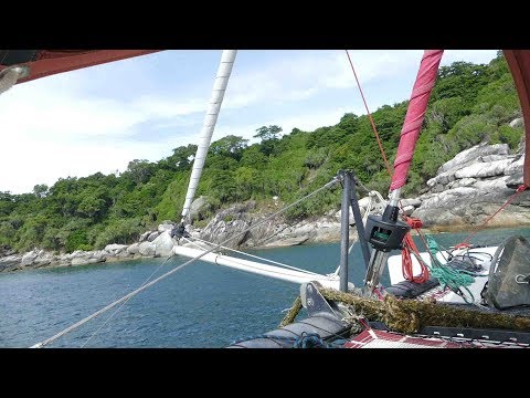 A sailing trip with Full Steam around Phuket