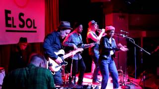 Nicole Willis & the Soul Investigators - "If This Ain't Love Don't Know What Is" [Madrid 5/03/2014]