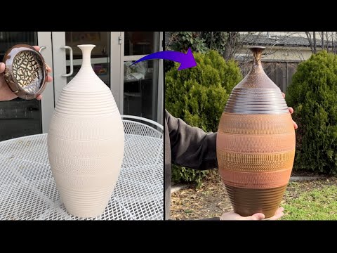 710. Glazing a Tall Chattering Texture Bottle/Vase with Hsin-Chuen Lin 林新春 高瓶上釉示範