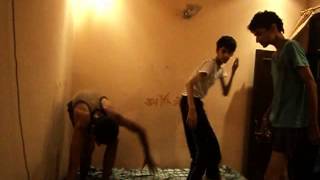 Download lagu WWE WWF Parody - RAW vs SmackDown - Comedy mp3