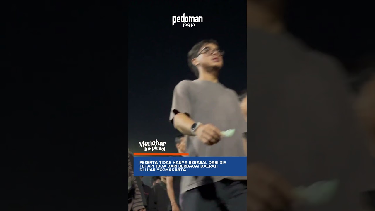 RIBUAN WARGA IKUTI TRADISI MUBENG BETENG KRATAON YOGYAKARTA