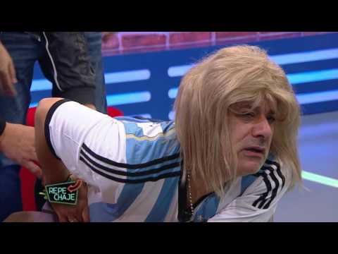 "DADDY" y Korol masajearon en vivo a Emiliano Comechíngon