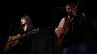 Sarah Lee Guthrie and Johnny Irion 