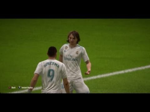 FIFA 18 Luca Modric GOAL vs Barcelona 2