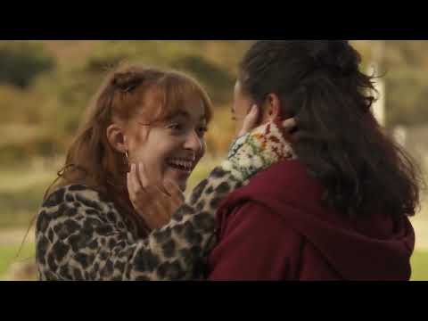 The A List： Season 2 ⧸ Kiss Scenes — Alex and Petal Rosie Dwyer and Georgina Sadler #000