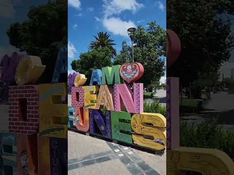 PLAZA SARMIENTO, DEAN FUNES