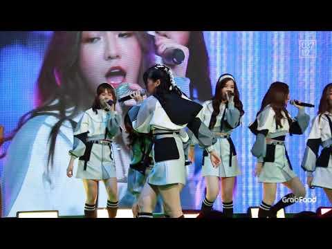 190517 BNK48 Cherprang  - Beginner @ GrabFood x StarvingTime Mega Sale Festival [4K 60P]