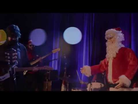 Moondoggies and Maldives - Blue Christmas