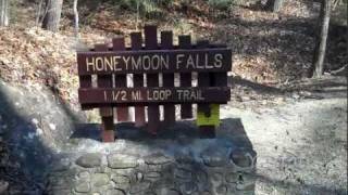 preview picture of video 'Hiking at Kentucky Pine Mountain State Resort Park & Lodge'