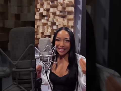 Anushik Hambardzumyan - Dardzel em Geri Coming Soon