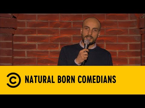 Stand Up Comedy: Cosa fare dopo la laurea - Daniele Tinti - NBC - Comedy Central