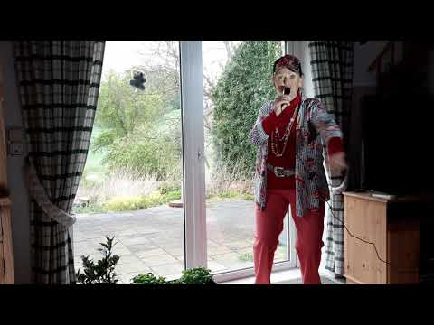 Weltrekord im Jodeln - Jodlerin Uschi Bauer bricht Jodel-Weltrekord von Peter Hinnen