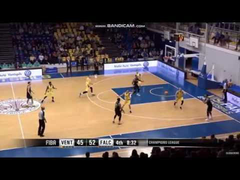 DeVaughn Washington with a huge Dunk (Ventspils-Falco Vulcano 29.09.2019)