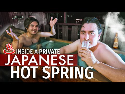 日本溫泉酒店的私人房間內 - 1000年曆史的浴缸 (Inside a PRIVATE Japanese Hot Spring Hotel Room | 1,000 Year Old Bath)