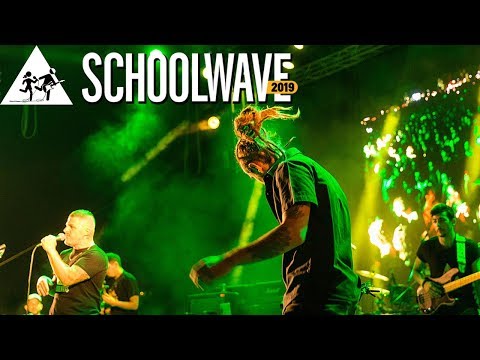 Εισβολέας feat. Μάριος (Fundracar) - Αμερικάνικα LIVE @ SCHOOLWAVE 2019