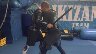 Obrona przed niebezpiecznym przedmiotem.