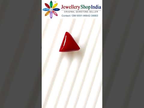 Product video thumbnail