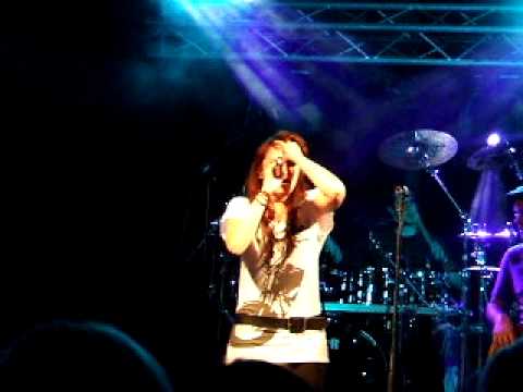 Ewa Farna - Břehy ve tmách - Kroměříž 1.10.2010