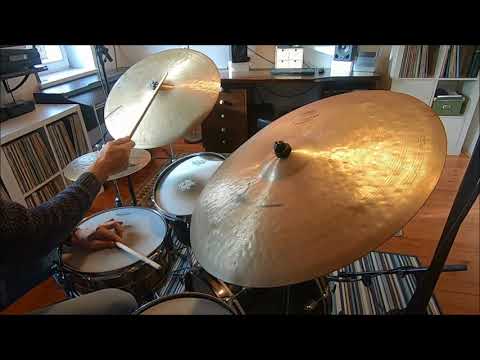 Compairing 5  sets of Jazz cymbals