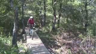 preview picture of video 'Ardèche outdoor sud randonnées VTT'